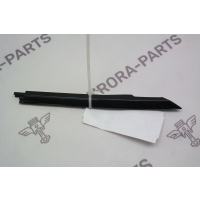 Молдинг рамы окна передней двери RH Land Rover Range Rover Velar L560 2017 LR092725