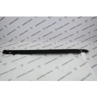 Вкладыш направляющий багажного отделения LH Land Rover Range Rover 30DDTX L405 2012 LR038008