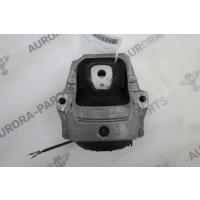 Подушка двигателя RH Audi A6 C7 2011 8R0199381B