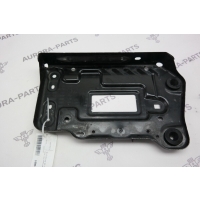 Полка аккумулятора Mercedes A-Klasse W176 2012 A2466200018