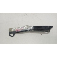 Петля капота правая Renault Sandero (2009 - 2014) 8200763872