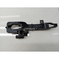 Кронштейн ручки Hyundai-Kia ix35/Tucson (2010 - 2015) 826652Y000
