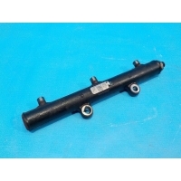 Топливная рампа левая LAND ROVER Discovery 3 2004-2009 1369551