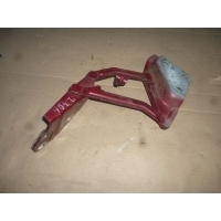 Петля капота левая VOLKSWAGEN Touareg 2002-2010 7L6823301B