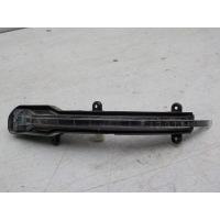 Повторитель поворота на зеркале Audi Q7 2007- 4L0949101C