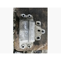 Подушка крепления двигателя Audi A3 2006 1k0199555T