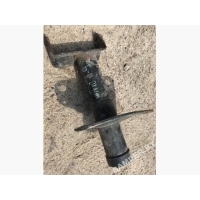 Кронштейн переднего бампера Volkswagen Passat 1998 3b0807133a