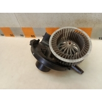Моторчик печки Skoda Rapid 1 2018 6R1819015A