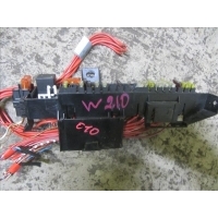 Блок реле предохранителей Mercedes Benz E-klasse W210 1995-2000г A0015459501