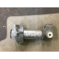 Кронштейн усилителя переднего бампера Audi A4 B6 2003 8E0807134B