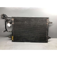 Радиатор кондиционера Audi A4 B5 1999 8D0260401A