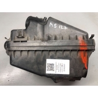 Корпус воздушного фильтра Toyota Avensis 2 2004 22204-27010, 043072