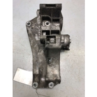 Кронштейн генератора Volkswagen Vento 1999 032145169G