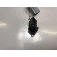 Кнопка стеклоподъемника переднего левого Chrysler PT Cruiser 2002 04671623AA