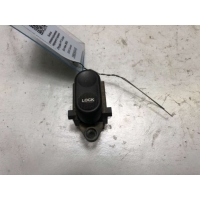 Кнопка стеклоподъемника переднего правого Chrysler PT Cruiser 2002 04671623AA