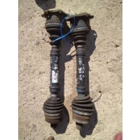 Полуось передняя правая (приводной вал, шрус) Audi A4 B5 (S4,RS4) 2000 8d0407272ak