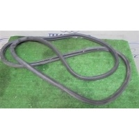 уплотнитель двери VW Touareg 2002-2010 7l0839911e