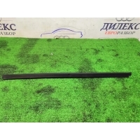 уплотнитель стекла двери Audi A6 (C5) 1997-2004 2002 4b0839480c