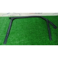 уплотнитель стекла двери Audi A4 (B8) 2007-2015 8K5839440f