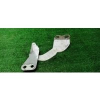 петля капота Ford Kuga 2008-2012 2011 1736156