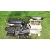 Корпус отопителя CX-7 (06-12) в сборе б\у (арт. EHY56142YA)
