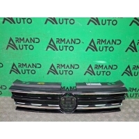 решетка радиатора Volkswagen Tiguan 2 2016-2020 5NA853651BZLL, 5NA853653, 8