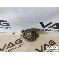 Подушка крепления кпп Audi A8 D3 (S8) 2008 4E0399151CC