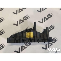 Коллектор впускной Audi Q7 4L 2007 059129711AF