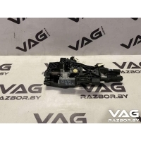Скелет ручки наружной передней правой Audi Q7 4L 2007 4L0839886A