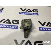 Кронштейн двигателя Audi Q7 4L 2008 7L8199307B