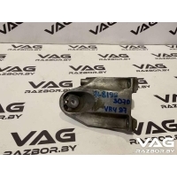 Кронштейн двигателя Audi Q7 4L 2008 7L8199307D
