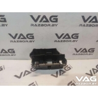 Кронштейн Audi Q7 4L 2008 4L0907333A