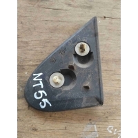 Молдинг крыла Nissan Almera Tino 2001 3003392