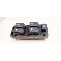блок управления стеклоподъемниками Hyundai Matrix 2006 93570-17600YN