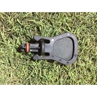 Заглушка Audi A4 B8 06E115418
