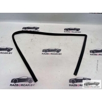 Направляющая стекла Mercedes E W211 2008 A2117250225