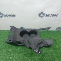подстаканник Mazda Axela BMLFS 2018 b45a-64431