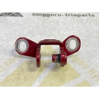Петля двери Skoda Roomster 1 5J7 до рестайлинг 2007 5J0833401