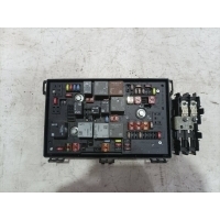 блок предохранителей Opel Astra J(2009-2012) 2011 13343981