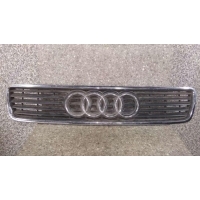 решетка радиатора В КАПОТ , ДЕФЕКТ ХРОМА. Audi A4 B5 1997 8D0853651J