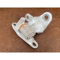 Петля двери передней правой Mitsubishi Colt 6 restailing 2009