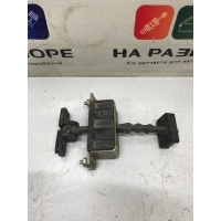 ограничитель двери mercedes w 203 a2037300116