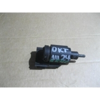 Датчик включения стопсигнала Skoda Octavia (A4 1U-) 2000-2011 1J0945511B