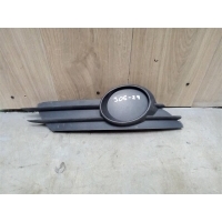 Решетка в бампер правая Opel Corsa D 2006- 2009 13211481