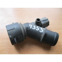 Фланец / тройник Skoda Octavia (A4 1U-) 2000-2011 1J0121619A
