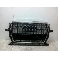 Решетка радиатора AUDI Q5 Рестайлинг 8R0853651R