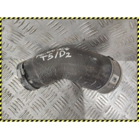 Патрубок интеркулера Volvo XC60 2 2018 31686561