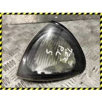 Поворотник левый Toyota Avensis 1 1998