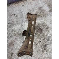Балка под радиатор Mazda 626 GE 1995