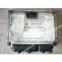 Блок управления двигателем Volkswagen Polo 2000 030906032DR, 0261207624